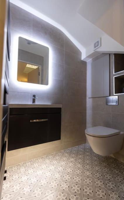 Luxury Town Centre Apartment Cookstown Exterior photo